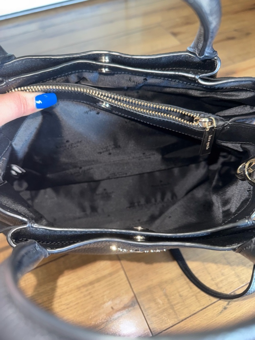 Dumpling Large Satchel Bag - Picture 5 of 12